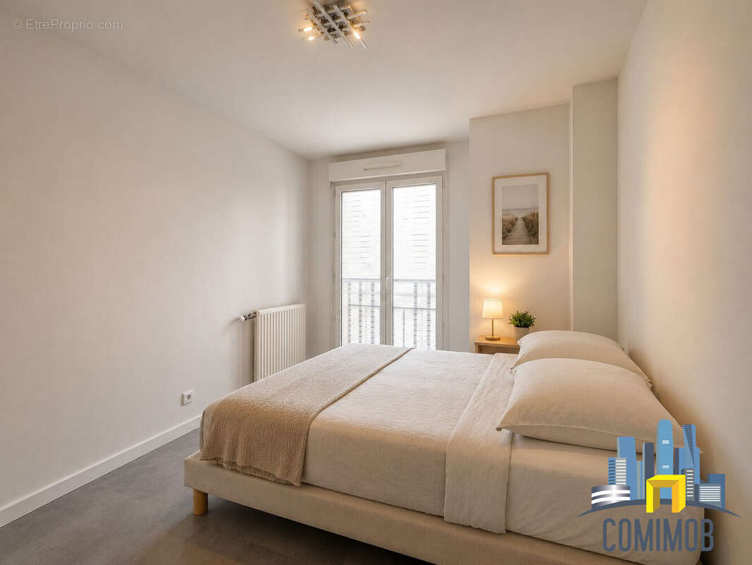 Appartement à COURBEVOIE