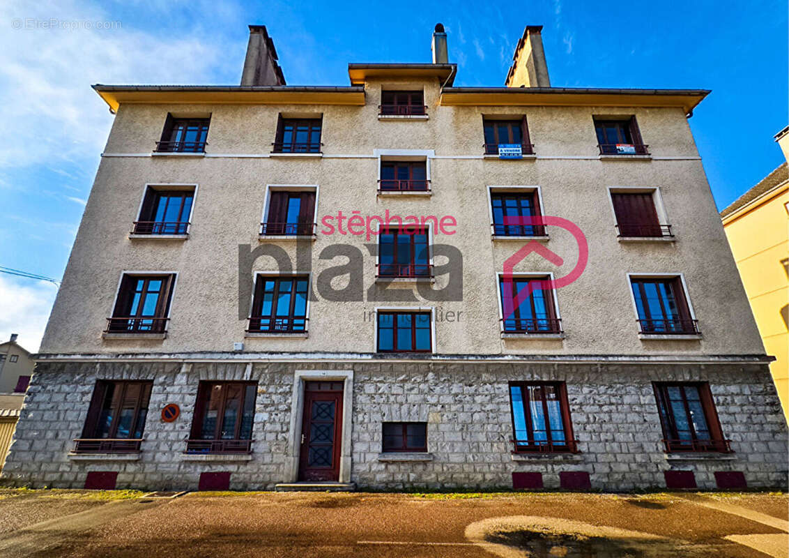 Appartement à CHAMPAGNOLE