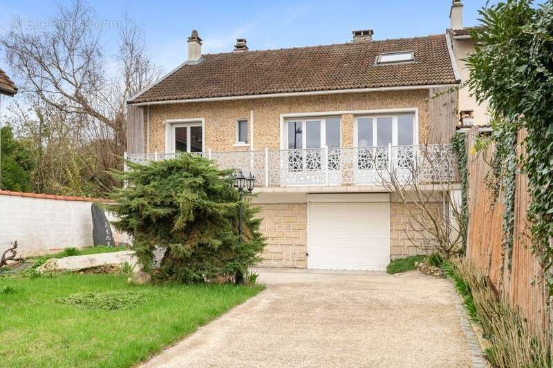 Maison à JOINVILLE-LE-PONT