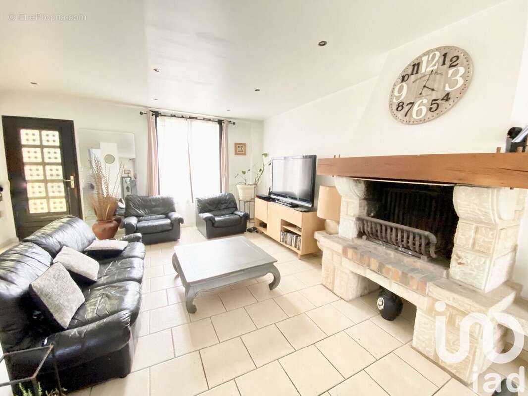 Photo 3 - Maison à MITRY-MORY