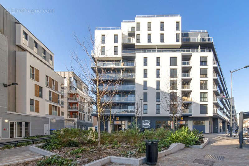 Appartement à BOIS-COLOMBES