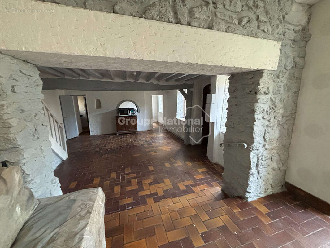 Maison à PIERREFONDS