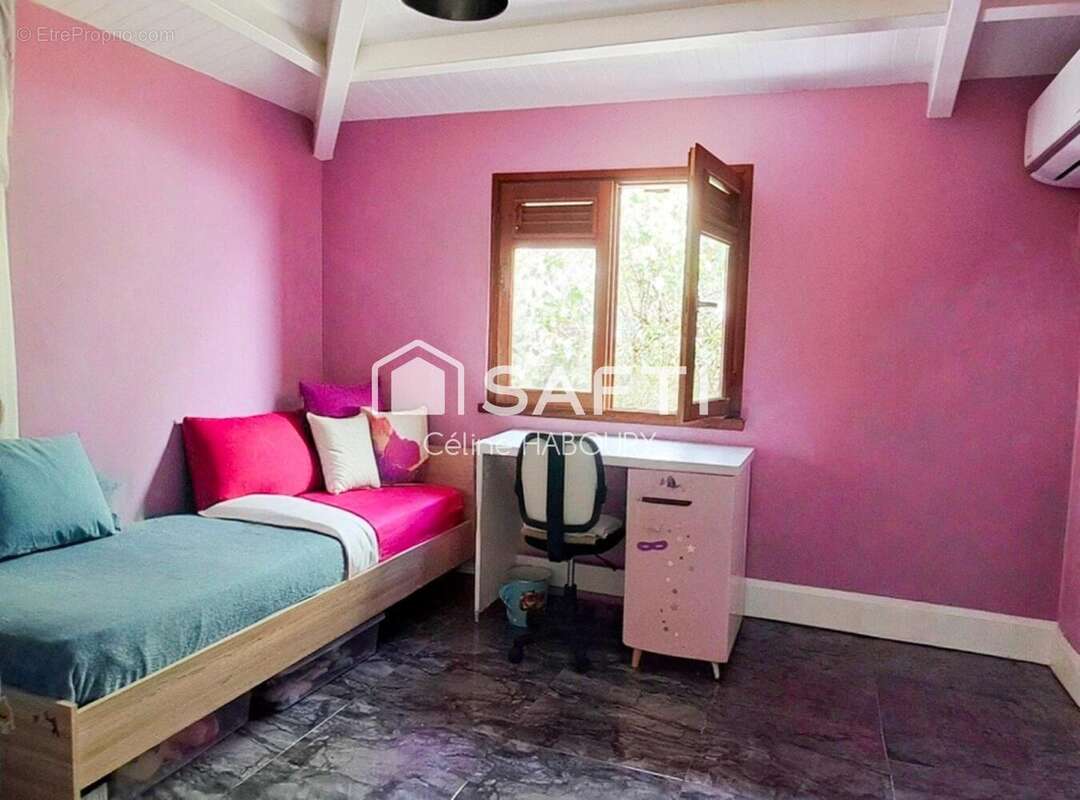 Maison 78 m² à Lamentin  - photo 6
