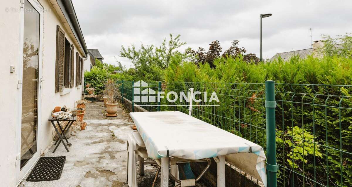 Maison à CHARTRES-DE-BRETAGNE