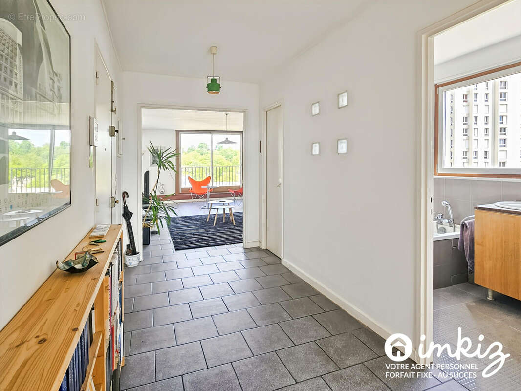 Appartement à PARIS-11E