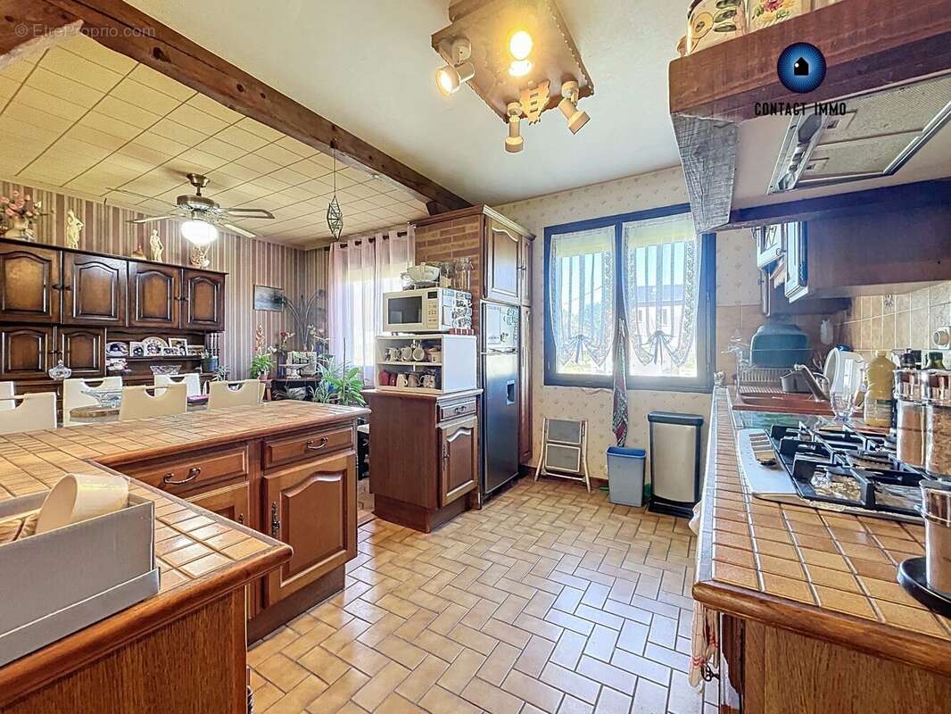 Maison à SAINT-VIANCE