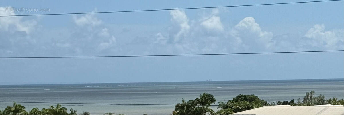 Appartement à BAIE-MAHAULT