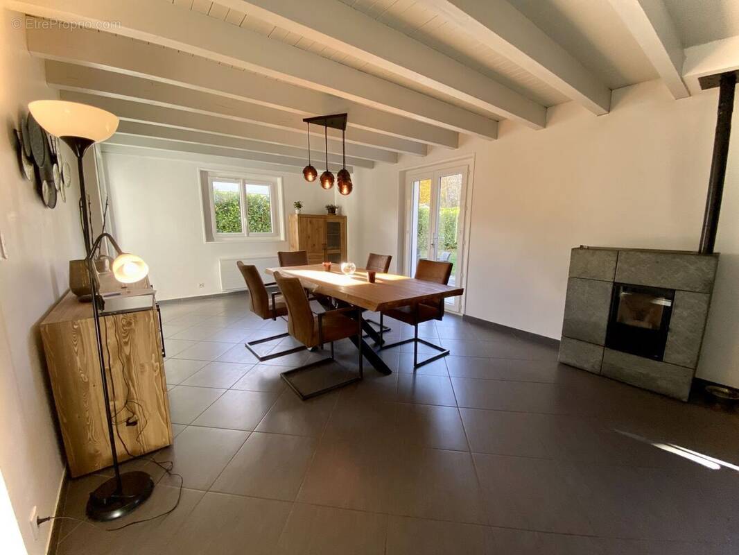 Maison à SAINT-PAUL-EN-CHABLAIS