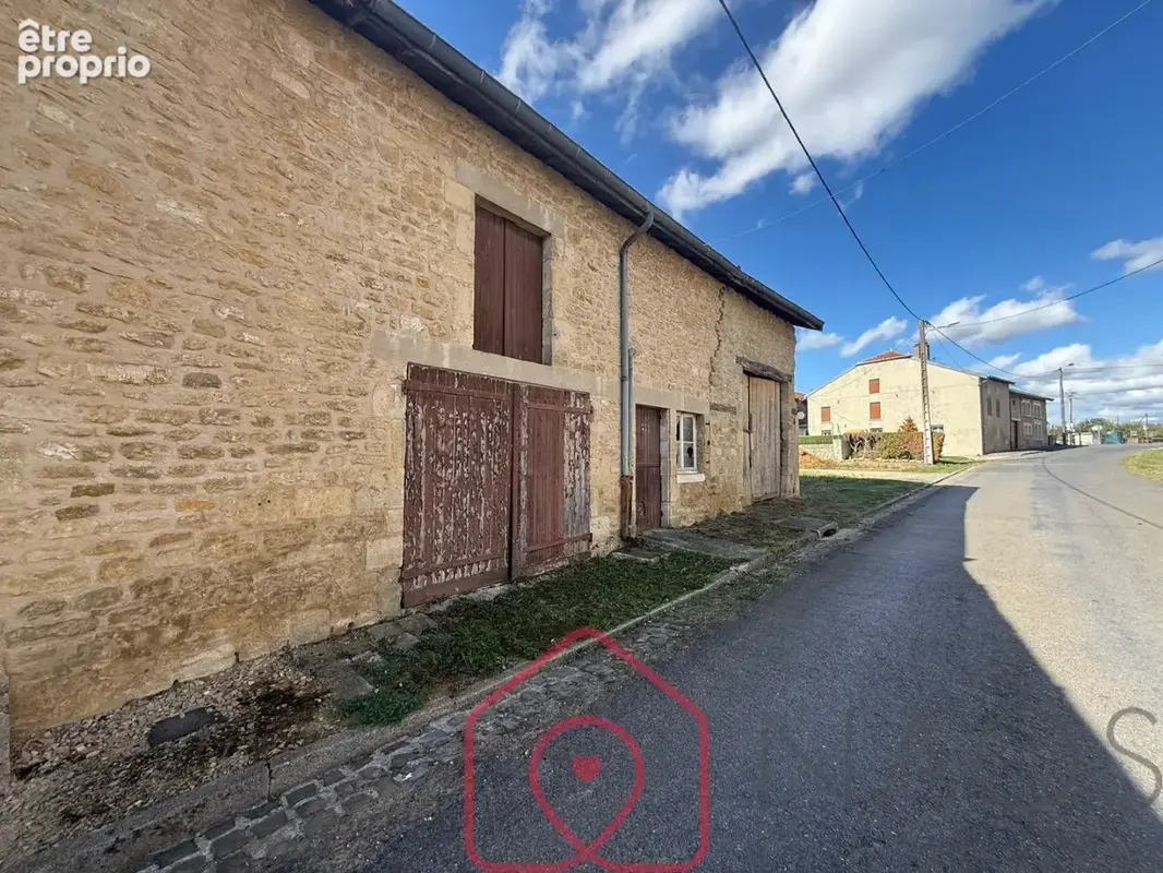 Beaumont-en-argonne  maison familiale avec grange de 110 m²  beau potentiel ! - photo 2