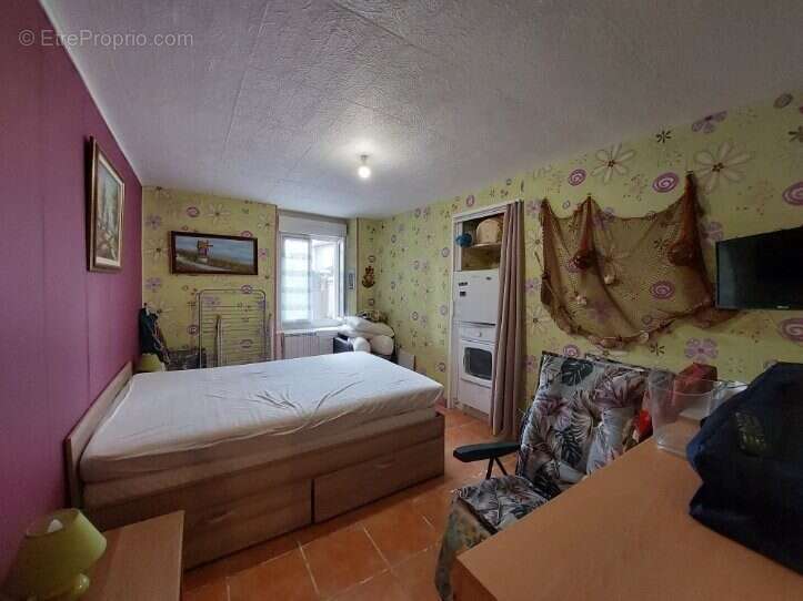 Appartement à DONVILLE-LES-BAINS