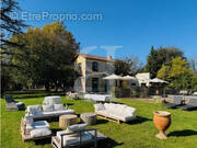 Maison à L'ISLE-SUR-LA-SORGUE