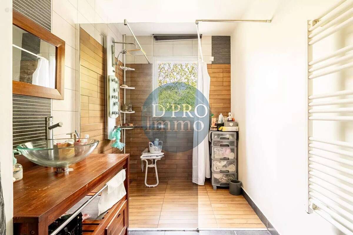 Maison spacieuse de 6 pièces à vendre à Vertou - Rare sur le marché ! - photo 12