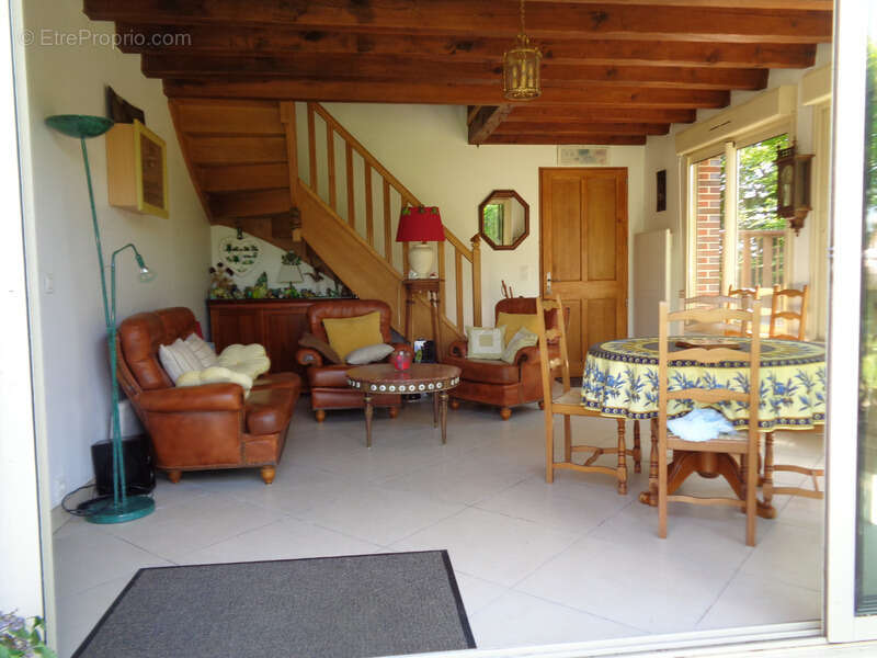 Maisons à vendre TREIGNY (89) Ensemble de deux maison 11pcs 5 ou 6 chbs, piscine, panneau solaire - photo 18