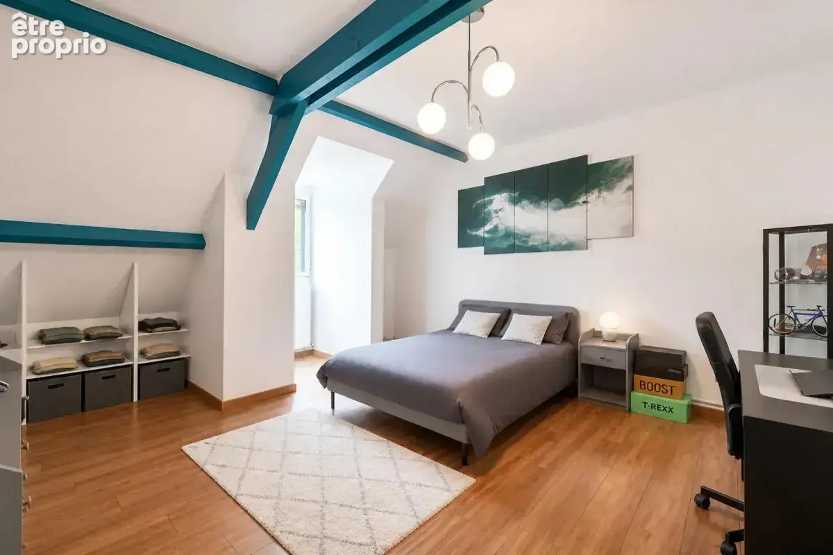 Maison de 7 pièces de 187 m² à Dammartin-en-Goële - photo 7