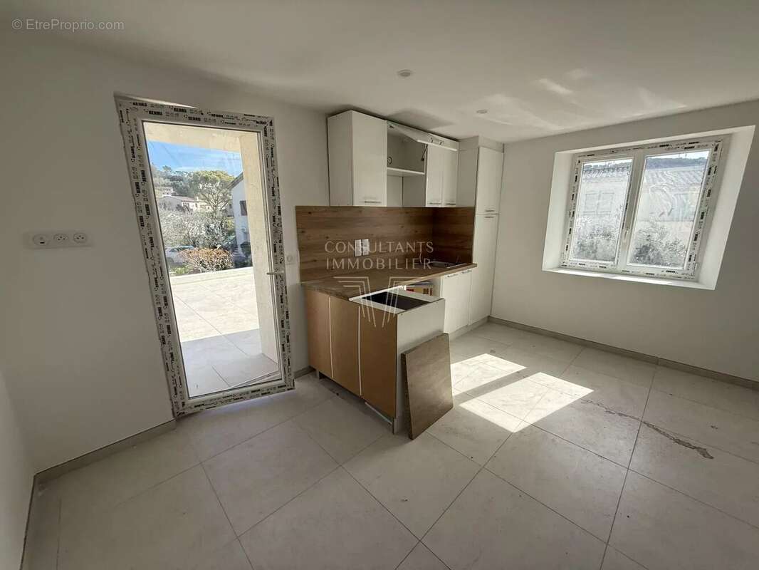 Appartement à PEGOMAS