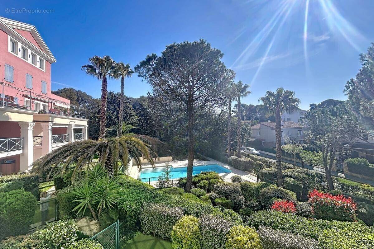 Appartement à SAINT-RAPHAEL