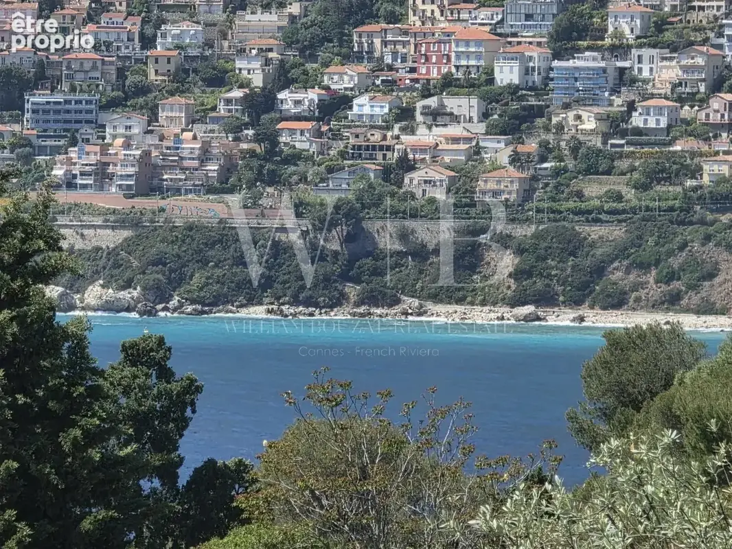Appartement à ROQUEBRUNE-CAP-MARTIN