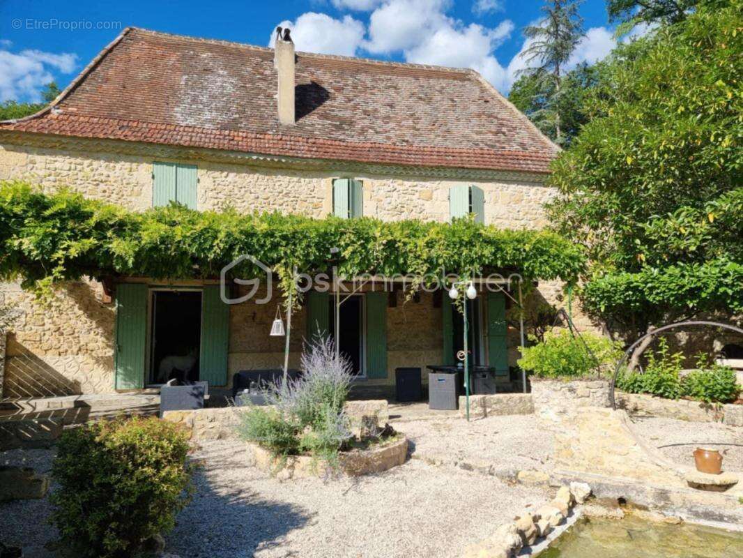 Ancienne et Magnifique Maison en Pierres de type Périgourdine, située à Bayac 24150 - photo 2