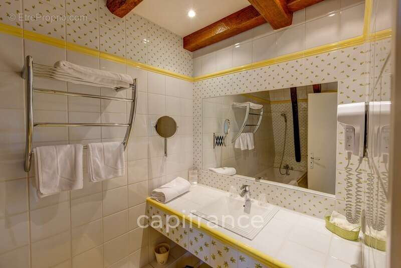 Maison à SAINT-CERE