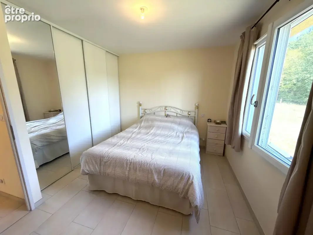 Villa moderne de plain-pied avec 3,3 ha de terrain - photo 6