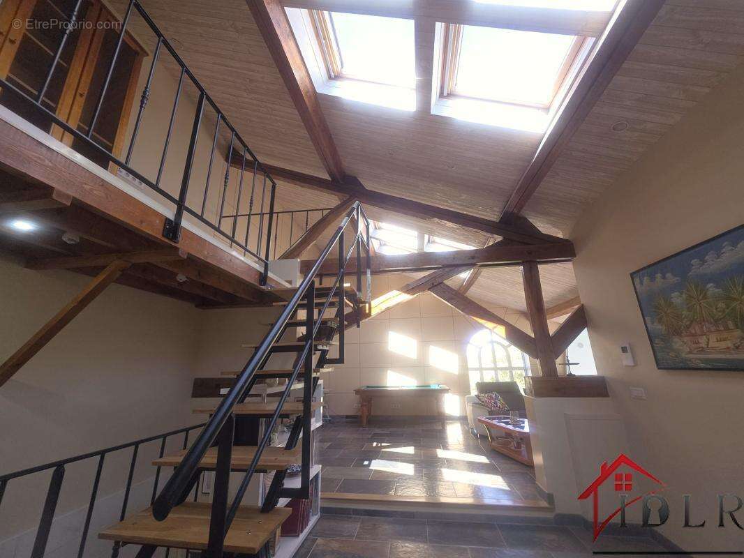 Maison à BRIE-COMTE-ROBERT