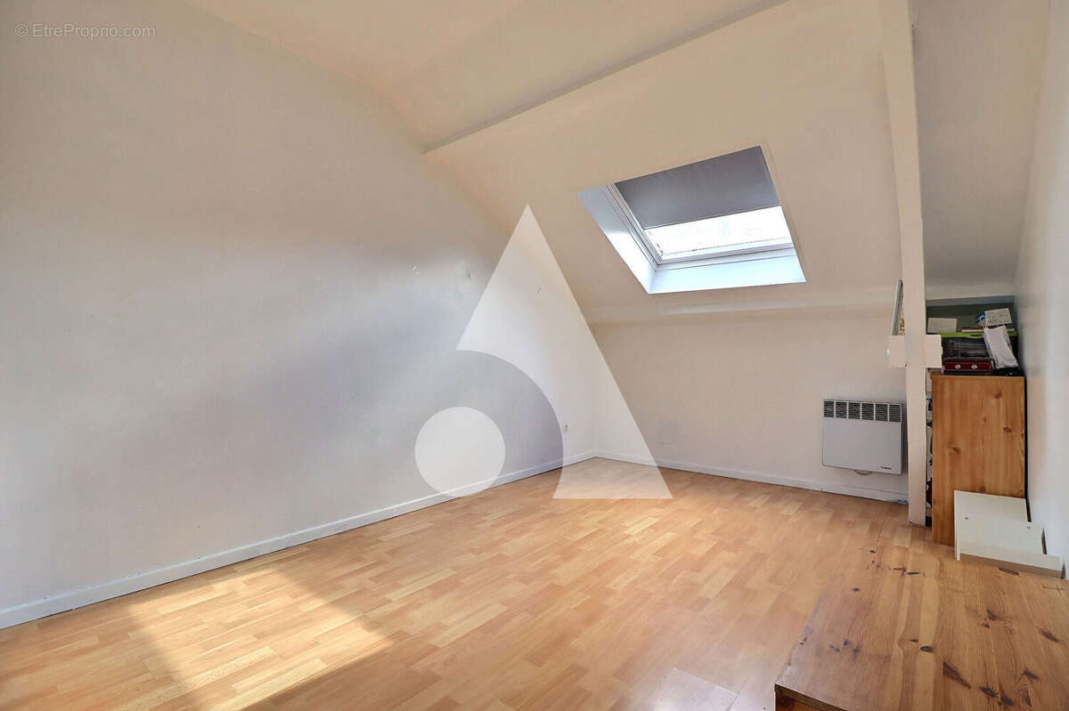 Maison à LES PAVILLONS-SOUS-BOIS