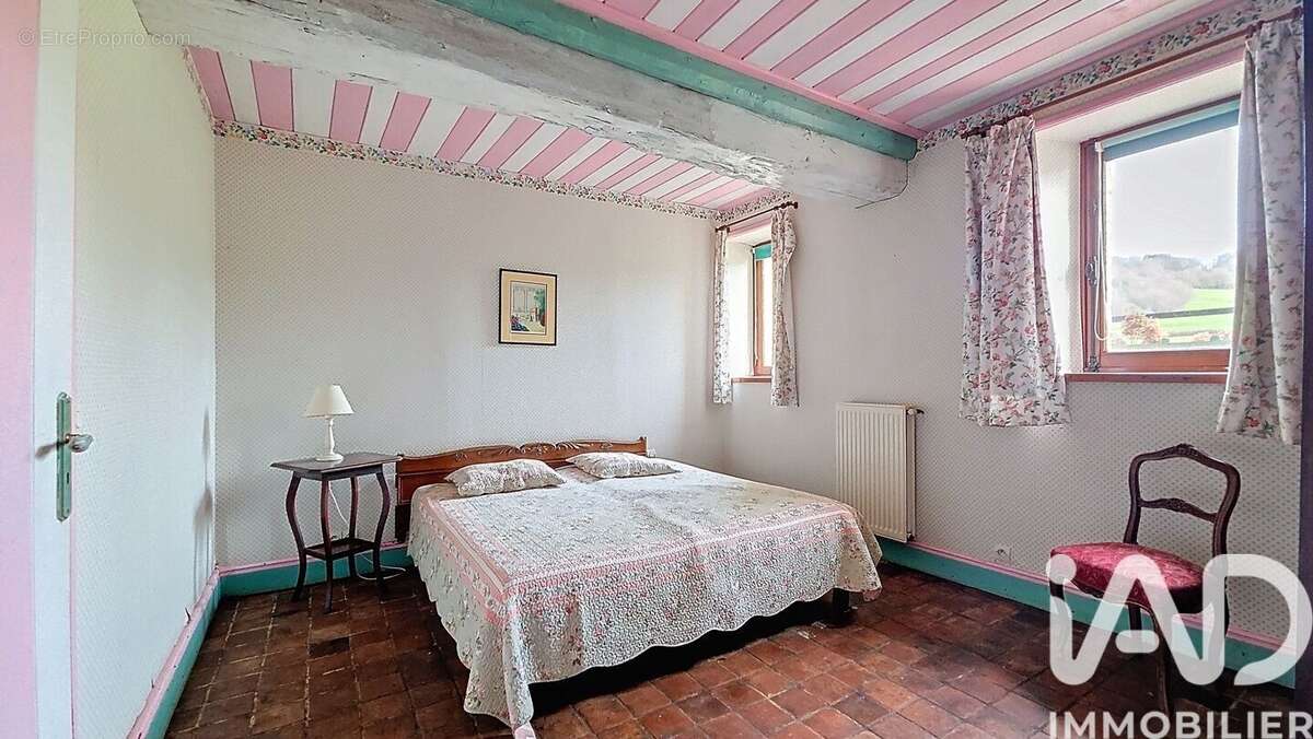 Maison 650 m² à Notre-Dame-D'estrees  - photo 8