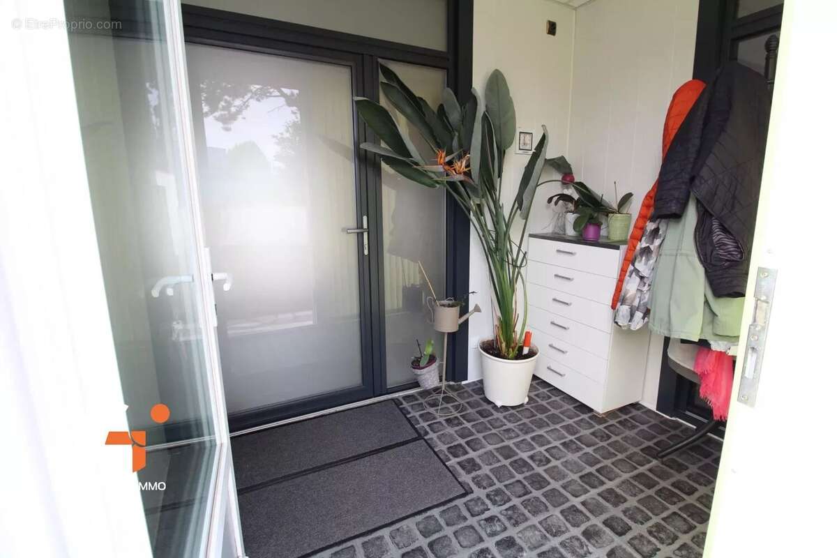 Maison à MONT-SAINT-AIGNAN