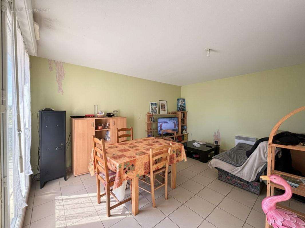 Appartement à DONZERE