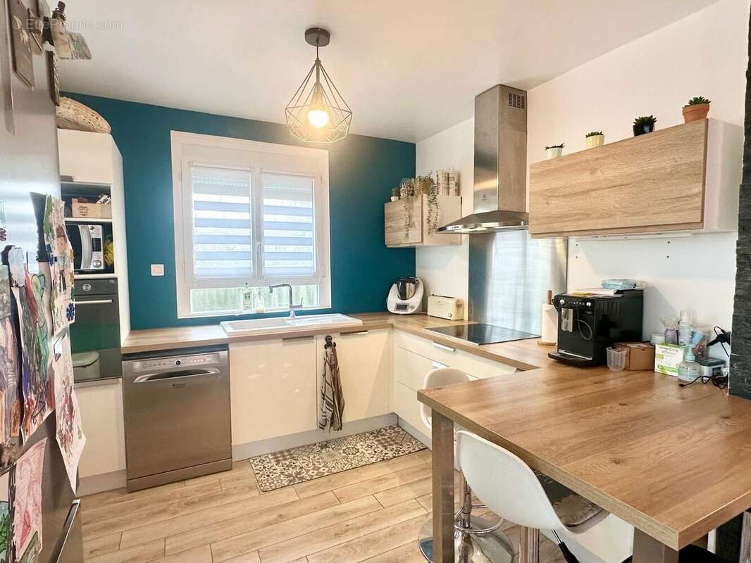 Maison à LE CHATELET-EN-BRIE