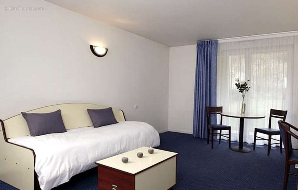 Appartement à LOUVECIENNES