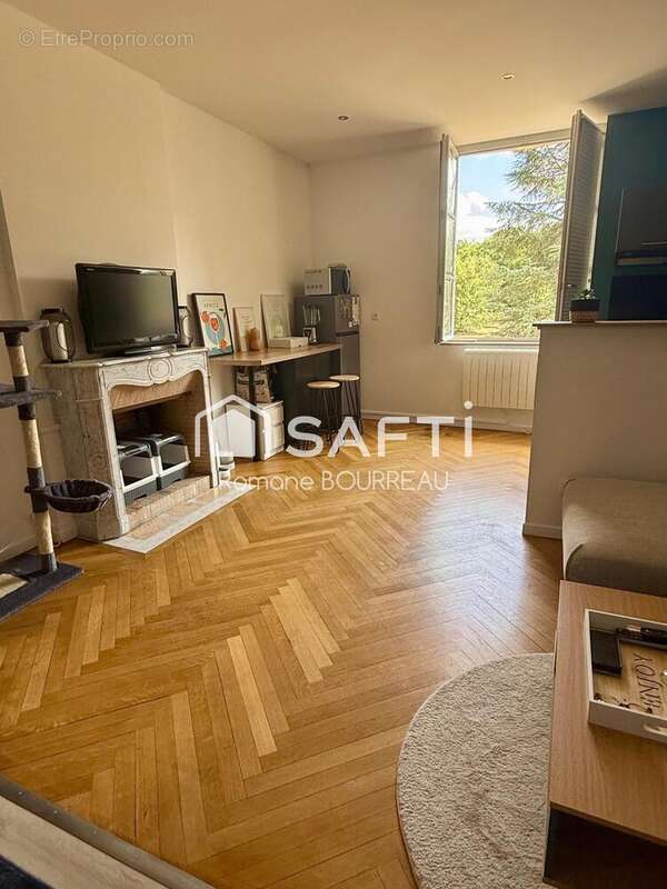 Appartement 52 m² à Savonnieres  - photo 2