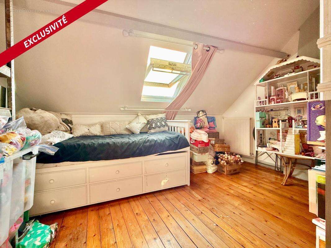 Maison à DAMMARIE-LES-LYS