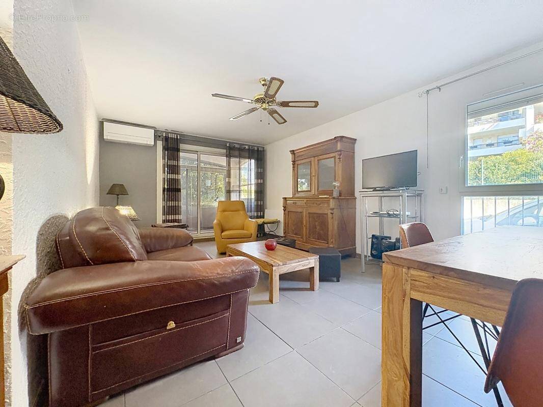 Appartement à MARSEILLE-12E