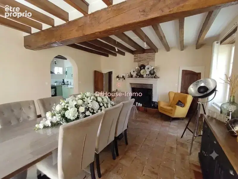 Maison 9 pièces 222 m² à vendre à Saint-Genou (36500) - photo 5