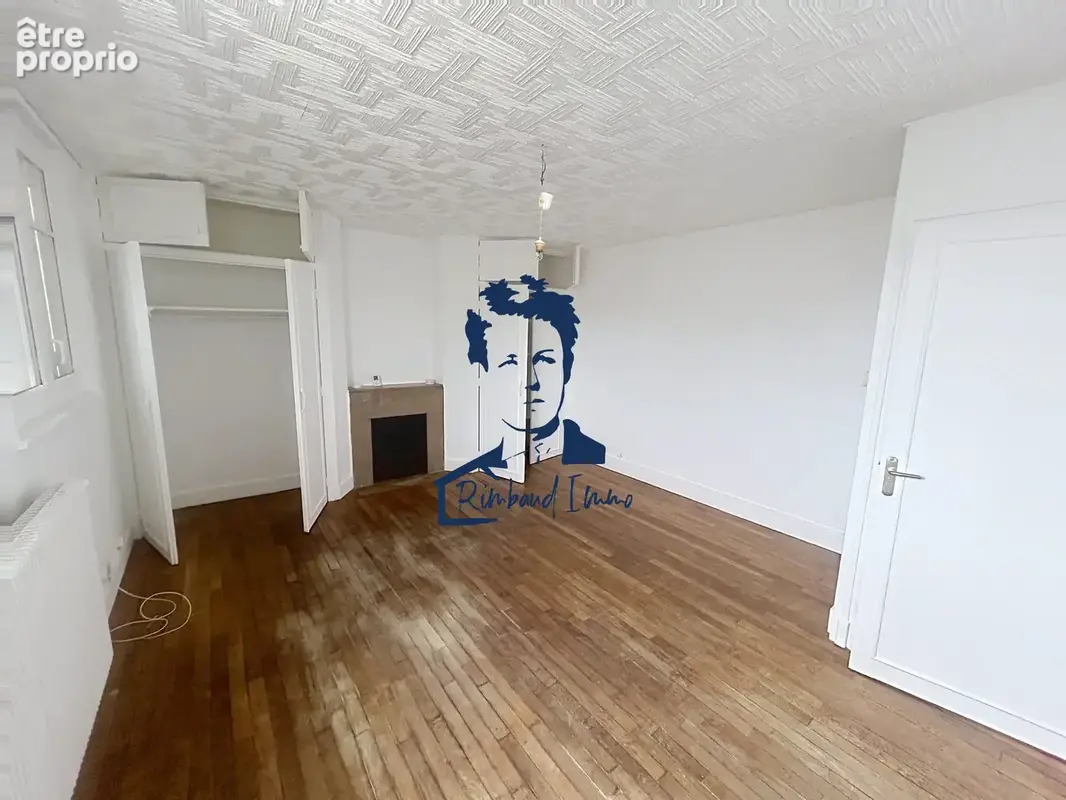 Appartement à CHARLEVILLE-MEZIERES