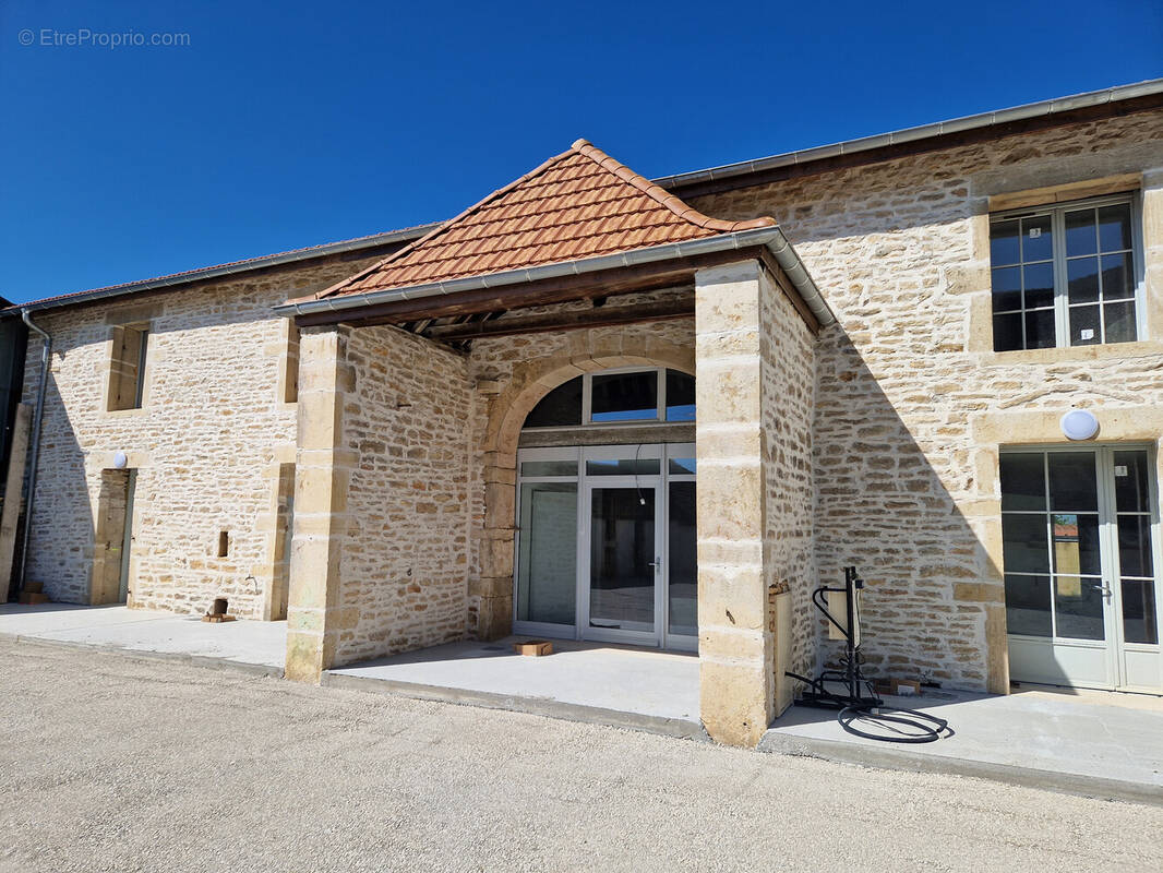 Maison à SAINTE-MARIE-LA-BLANCHE