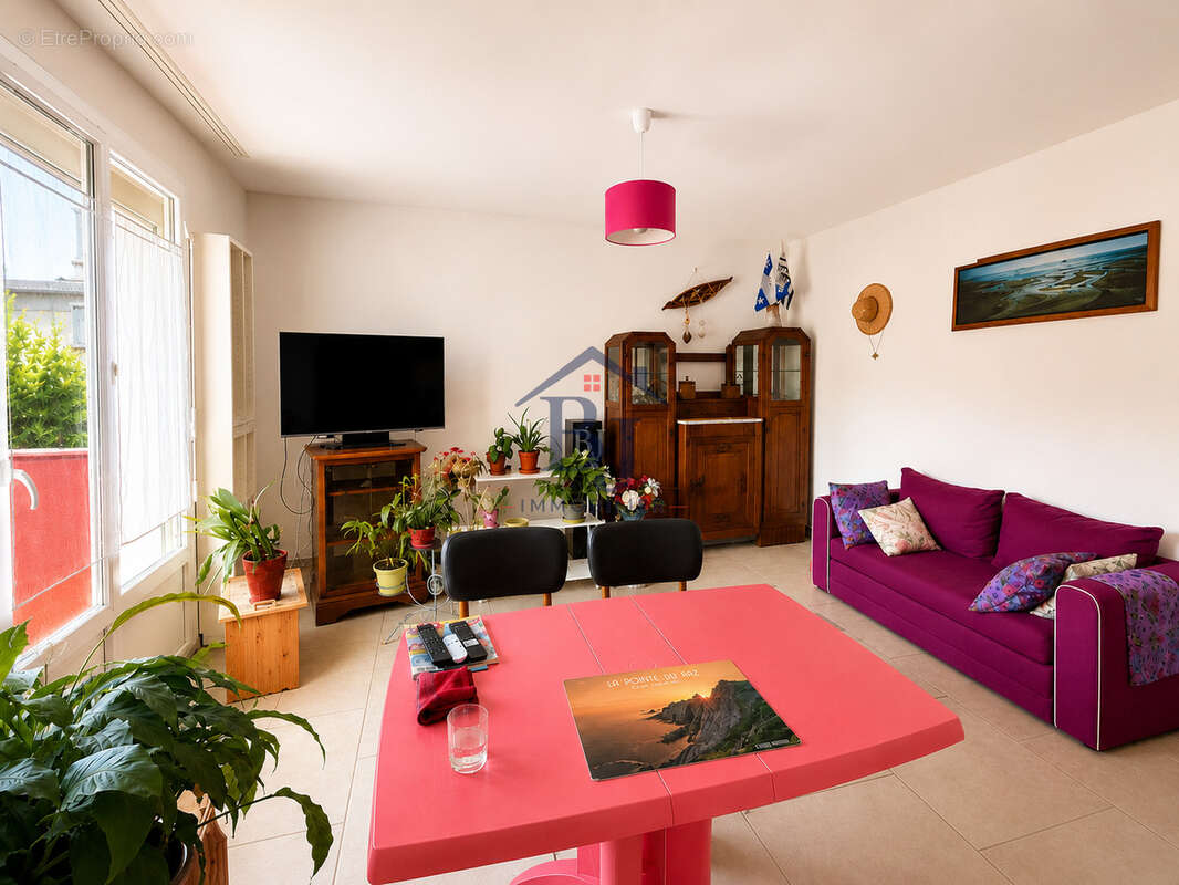 T3 lumineux avec balcon, parking et cave - Cleunay proche Arsenal-Redon - photo 2