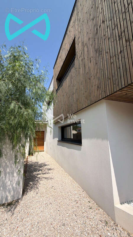Maison 180 m² à Prades-Le-Lez  - photo 3