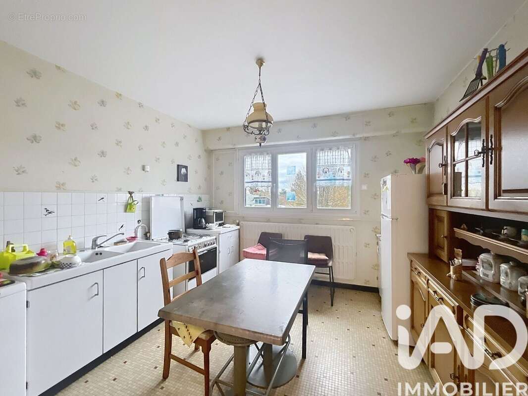 Photo 3 - Appartement à CHALON-SUR-SAONE