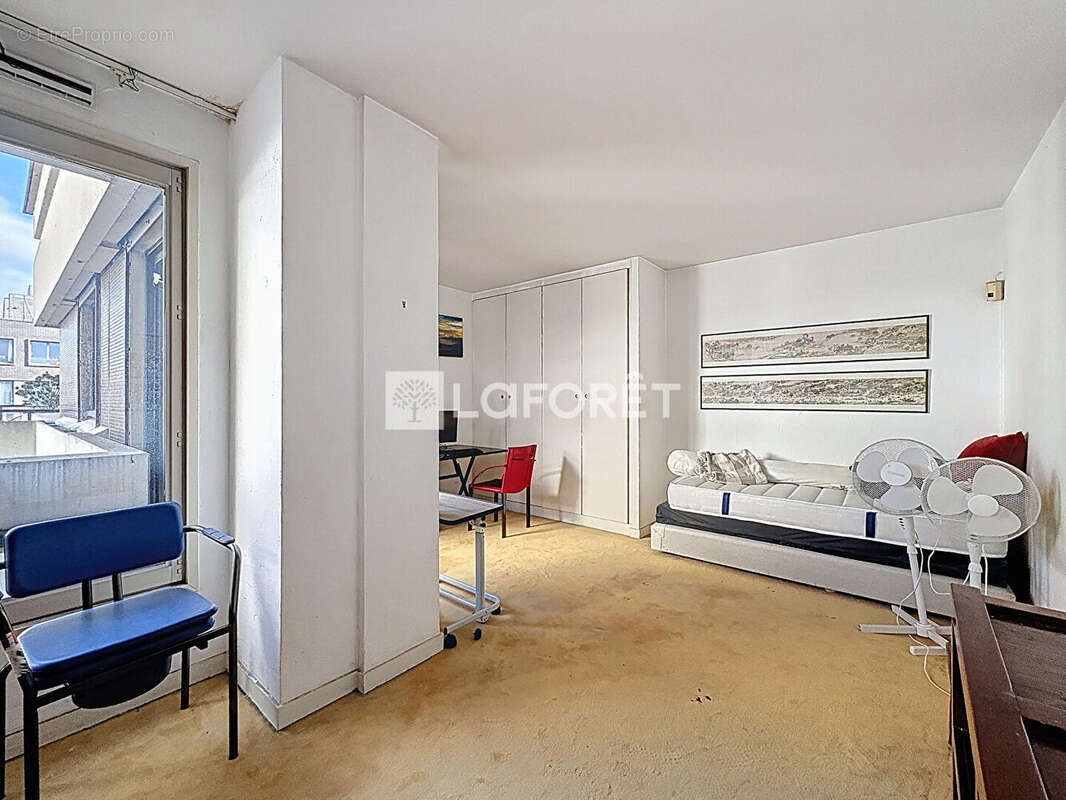 Appartement à SURESNES