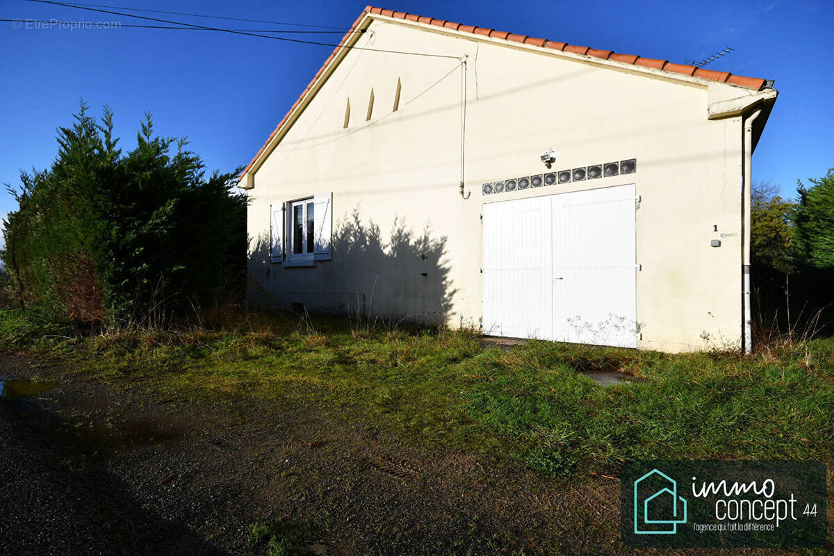 Maison à BOUAYE