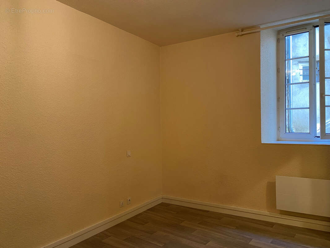 Appartement à ROMANS-SUR-ISERE