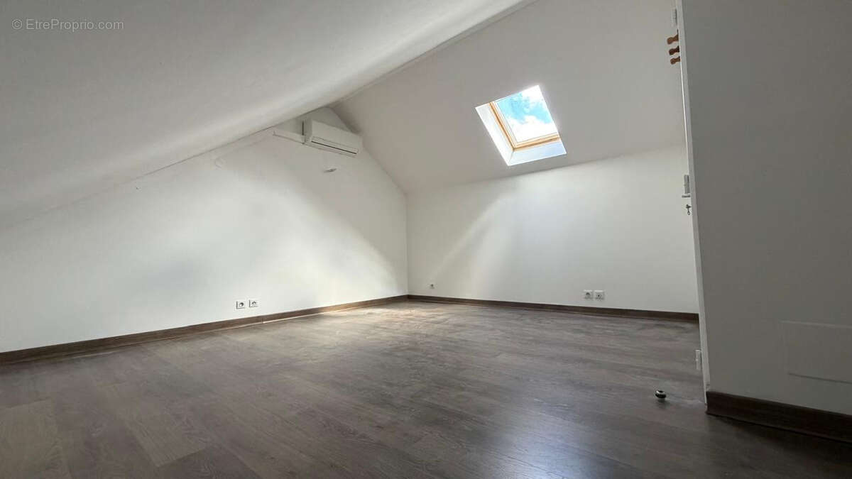 Appartement Saint Pierre 4 pièce(s) - photo 8
