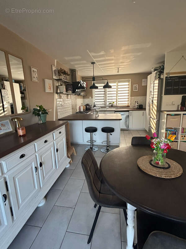 Maison à FLIXECOURT