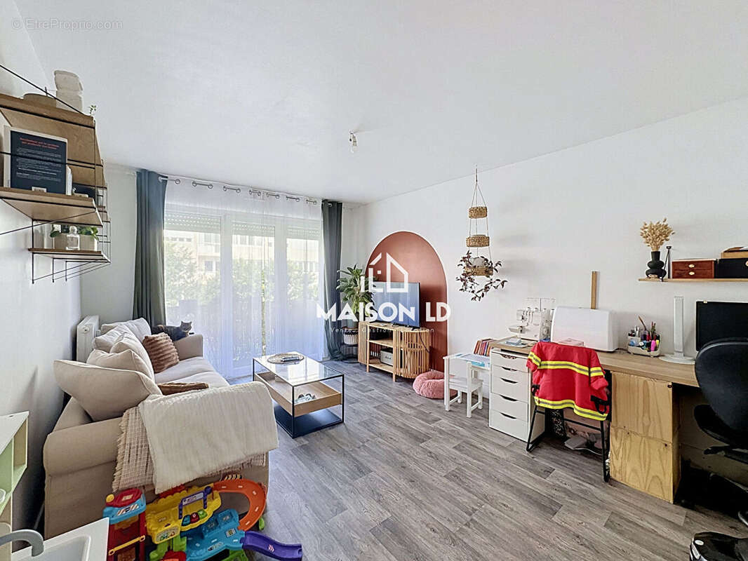 Appartement à HEROUVILLE-SAINT-CLAIR