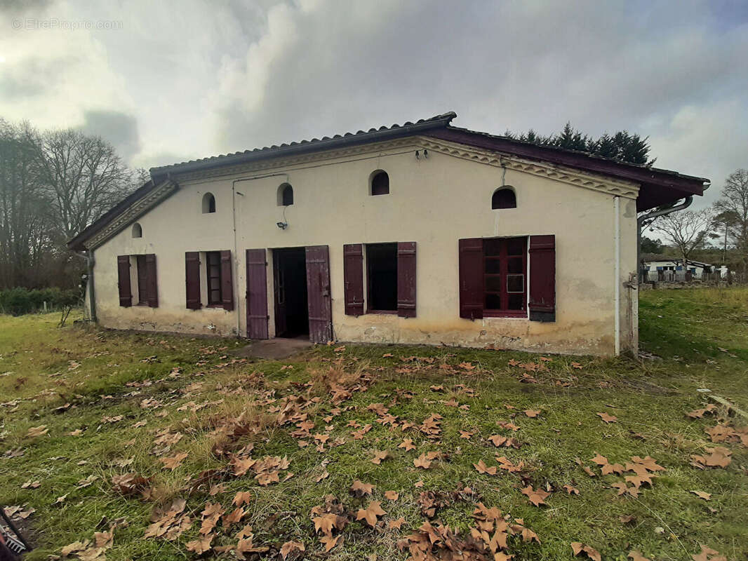 Maison à PISSOS
