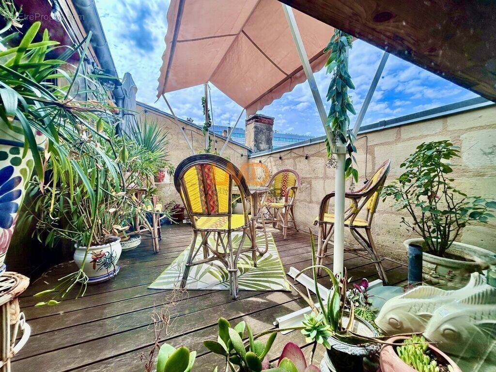 Appartement à BORDEAUX