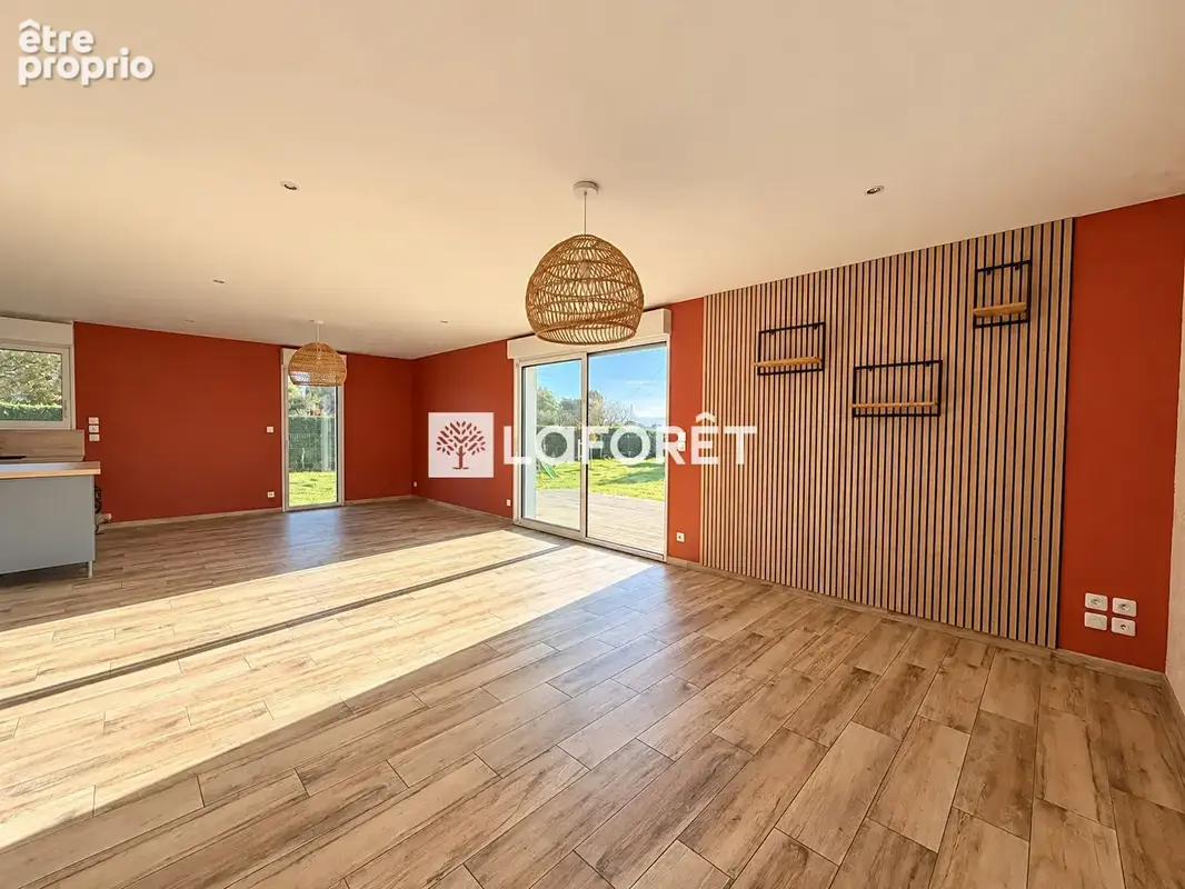 Très beau pavillon d'architecte sur 2268 m2 - photo 2
