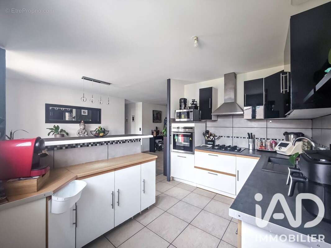Maison 89 m² à Aiguillon  - photo 5